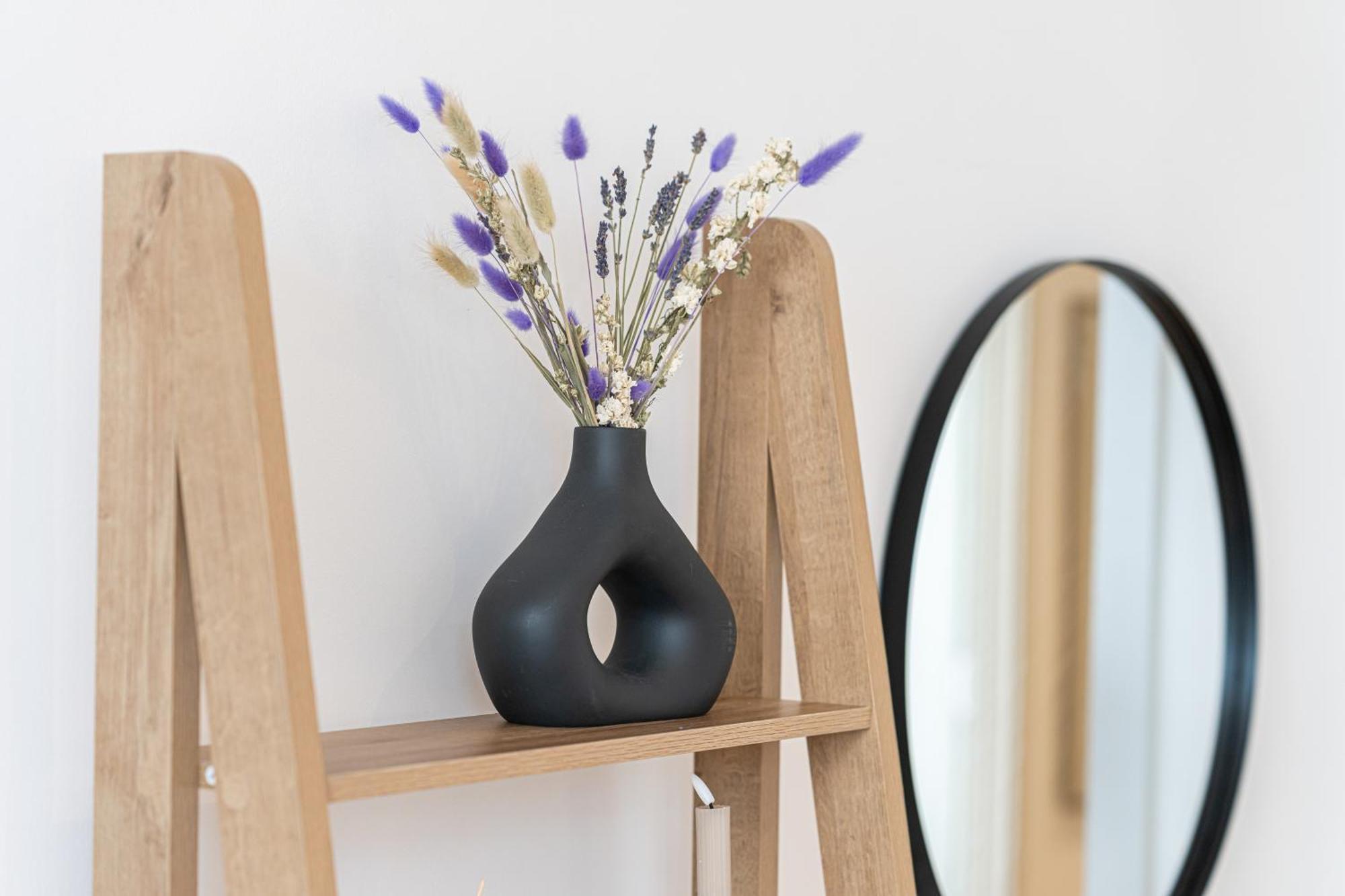 Stylish 1 Bed Flats In Soho, Next To Piccadilly Circus And Trafalgar Square Лондон Экстерьер фото